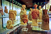 Agrigento Museo Archeologico Regionale - statuette fittili delle divinit ctonie e di offerenti