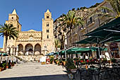 Cefal - Piazza del Duomo dominated by the cathedral. 