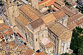 The cathedral of Cefal - View of the transept and of the apse. 