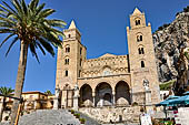 The cathedral of Cefal - The facade (dated from 1240) framed by the two mighty towers. 