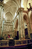 Erice - Chiesa Madre, Duomo - La meravigliosa ancona in marmo.