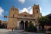 Monreale Cattedrale di Santa Maria Nuova. Il prospetto principale. 