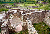 Aidone - Il Parco Archeologico di Morgantina, casa del capitello dorico. 