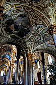 Palermo - Chiesa si S. Maria dell'Ammiraglio o della Martorana. Afreschi dell'allargamento fatto in epoca barocca che ha coperto l'originale portico romanico  