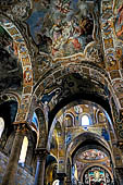 Palermo - Chiesa S. Maria dell'Ammiraglio o della Martorana. Afreschi dell'allargamento fatto in epoca barocca che ha coperto l'originale portico romanico  