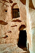 Ksar Ouled Soltane, antico granaio fortificato. 