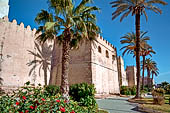 Sfax, le mura della medina nei pressi di Bab el Kasbah. 