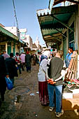 Sfax, la medina. Rue des Teinturies verso Bab Jebli. 