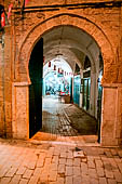 Tunisi, la medina, souk des chechias. 