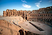 El Jem, l'anfiteatro Romano. Vista dell'arena. 