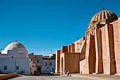 Kairouan, la grande moschea, la Qibla il muro esterno dal lato del mirhab 