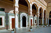 Kairouan, la moschea di Sidi Sahab. Il cortile della madrasa. 