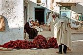 Kairouan, il mercato fuori  la medina. 