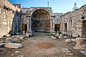 Le Kef, la medina, la basilica di S. Pietro (Dar el Kouss). Abside abbastanza ben conservata della basilica paleocristiana del IV secolo. 