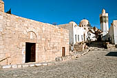 Le Kef, il museo della basilica e il mausoleo di Sidi Bou Makhlouf.