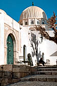 Le Kef, il mausoleo di Sidi Bou Makhlouf. Cupola nervata. 