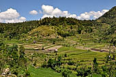 The road to Amed has spectacular scenery with views of rice paddies and plantations around Gunung Lempuyang.