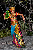 Balinese dance performance at Pondok Sari.