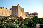 Dubrovnik, le fortificazioni - Torre Puncjela e Forte Bokar nelle mura occidentali.
