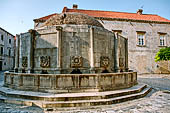 Dubrovnik,  la fontana di Onofrio