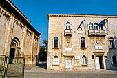 Trogir, il palazzo comunale nella piazza del Duomo.