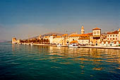 Trogir, la Riva meridionale.