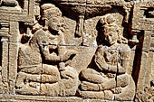 Borobudur reliefs - First Gallery, Northern side - Panel 101. 