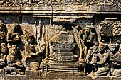 Borobudur reliefs - First Gallery, Northern side - Panel 85. 