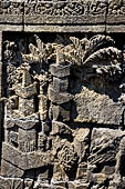 Borobudur reliefs - First Gallery, Northern side - Panel 89. 