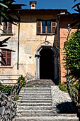 Lago di Como - Chiesa di S. Maria Maddalena a Ospedaletto (Ossuccio), l'antico Hospitalis. 