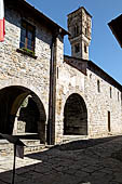 Lago di Como - Chiesa di S. Maria Maddalena a Ospedaletto (Ossuccio) 