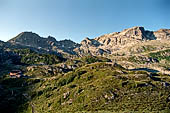 Orobie - Monti Cabianca e Madonnino dalla conca del Rifugio Calvi 