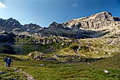 Orobie - Monti Cabianca e Madonnino dalla conca del Rifugio Calvi