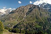 Valtellina Parco dello Stelvio - Cima San Giacomo con Pizzo San Matteo sullo sfondo. 