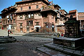 Bhaktapur - Along the road that leads to Hanuman Ghat.