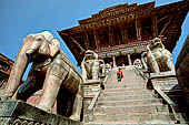 Bhaktapur - Taumadhi Tole - Nyatapola Temple. Elephant statues of the stairway.