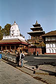 Kathmandu - Durbar Square. Kakeshwar temple, on the background the great Taleju temple.