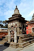 Pashupatinath Temple (Deopatan) - shivalaya (lingam shelters) at the top of the Mrigasthali hill above the east banks of the river Bagmati.