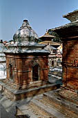 Pashupatinath Temple (Deopatan) - shivalaya (lingam shelters) at the top of the Mrigasthali hill above the east banks of the river Bagmati.