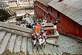 Pashupatinath Temple (Deopatan) - funerary ceremony.