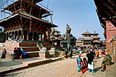 Patan Durbar Square - Hari Shankar temple 