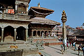 Patan Durbar Square - the statue of Garuda in front of the Krishna Mandir 