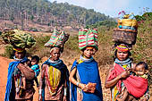 Orissa Koraput district - People of the Bonda tribe at the Ankadeli marketplace.