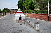 Orissa - Bhubaneswar, Bindu Sagar the large devotional tank.