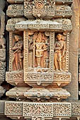 Orissa - Bhubaneswar, Brahmesvara temple. Image of Ekapada (one legged) Shiva.