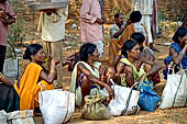 Orissa Rayagada district - people of the Dongria Kondh tribe at the Chatikona market.