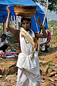 Orissa Rayagada district - people of the Dongria Kondh tribe at the Chatikona market.