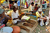 Orissa Rayagada district - the market of Chatikona.