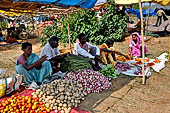 Orissa Rayagada district - the market of Chatikona.