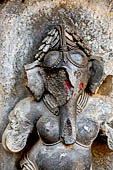 Hirapur - the Sixtyfour Yoginis Temple, head detail of Yogini n 38 (clockwise).